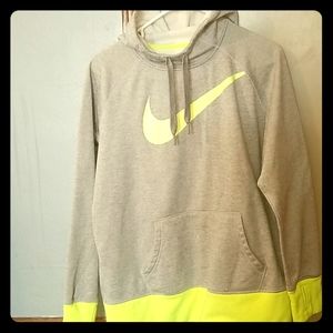 Women's Nike pull over therma-fit hoodie